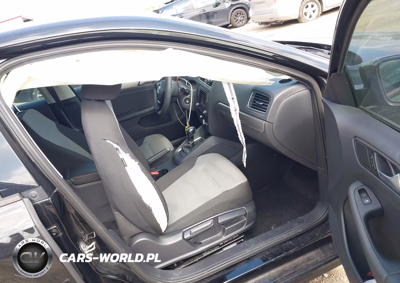 2018 Volkswagen Jetta 1.4T S VIN:3VW2B7AJ4JM252834 - 5