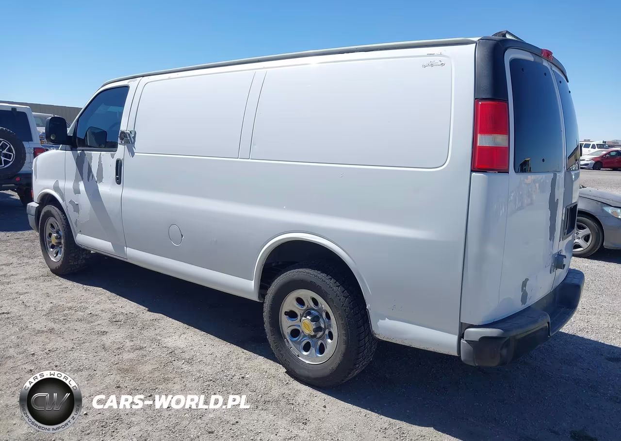 2006 Chevrolet Express Work Van VIN:1GCFG15X661195428 - 3