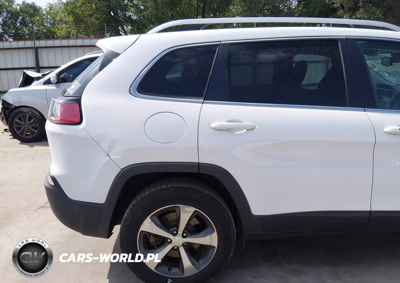 2019 Jeep Cherokee Limited 4X4 VIN:1C4PJMDN3KD124087 - 18