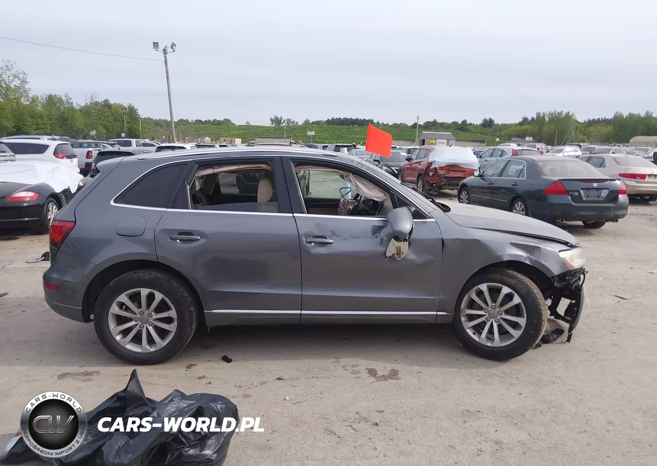 2014 Audi Q5 2.0T Premium VIN:WA1LFAFP8EA060691 - 14