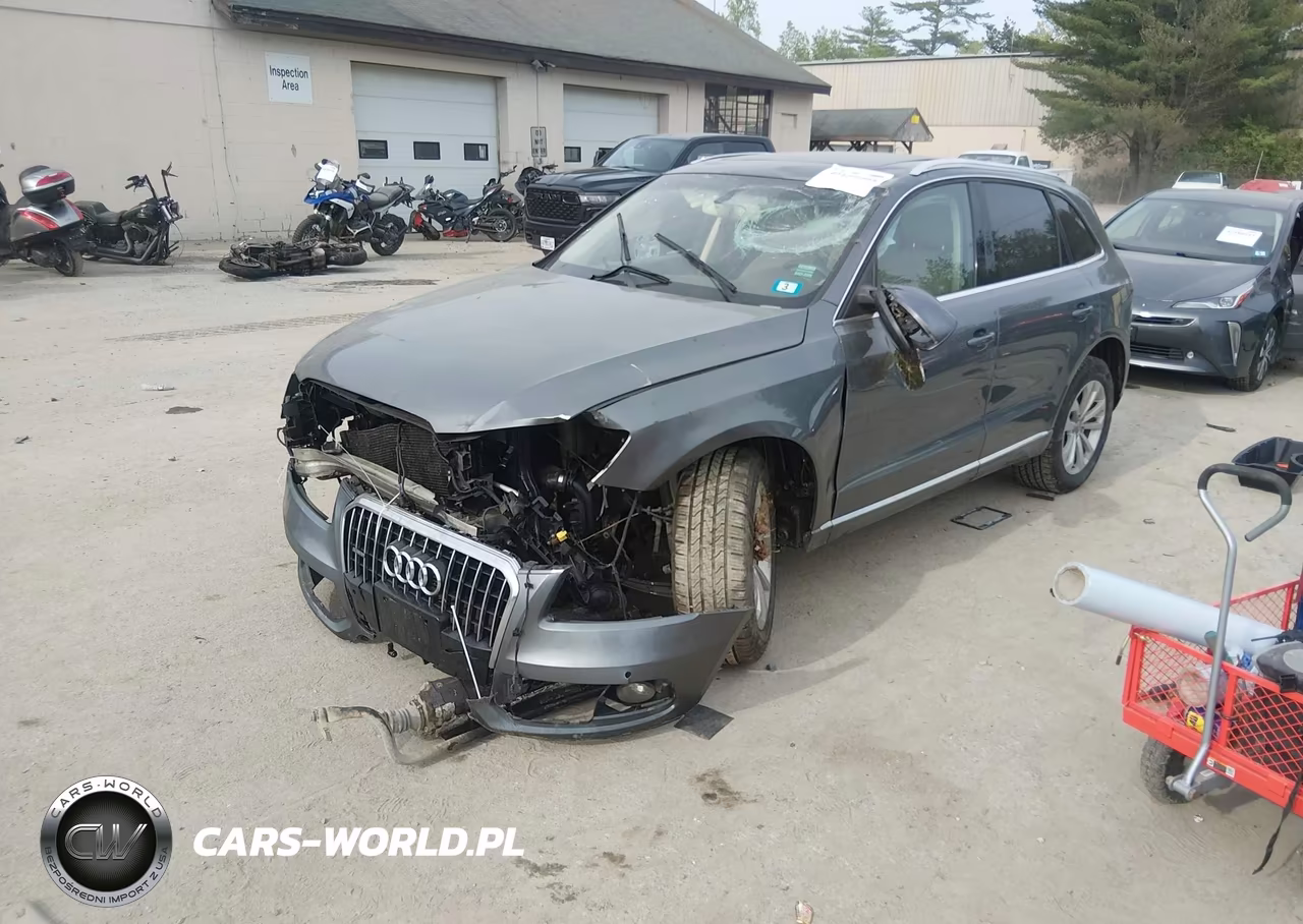 2014 Audi Q5 2.0T Premium VIN:WA1LFAFP8EA060691 - 2