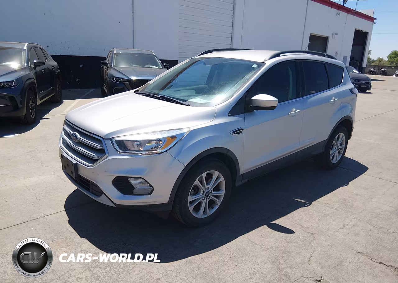 2018 Ford Escape Se VIN:1FMCU9GD7JUC38769 - 2