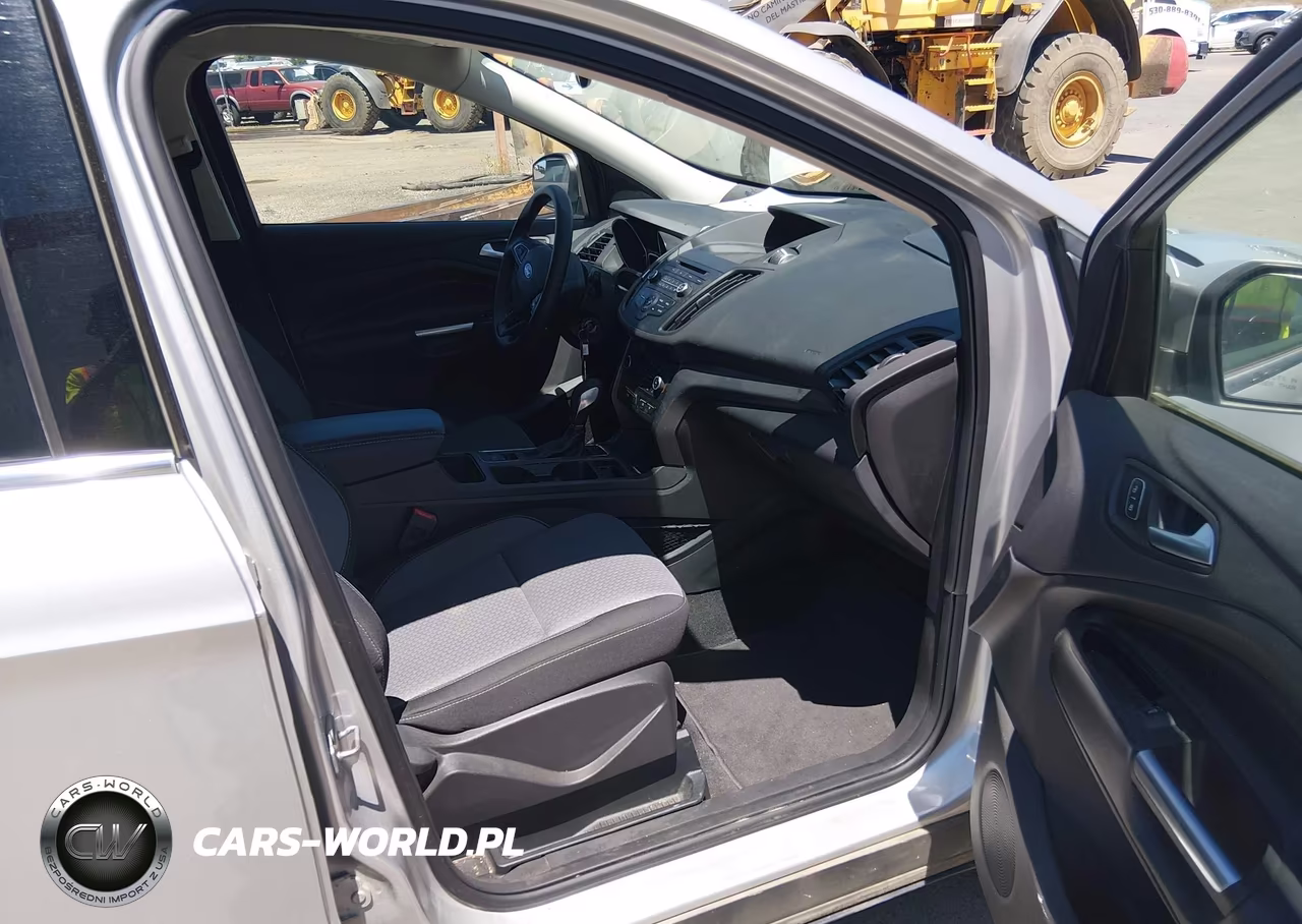 2018 Ford Escape Se VIN:1FMCU9GD7JUC38769 - 5