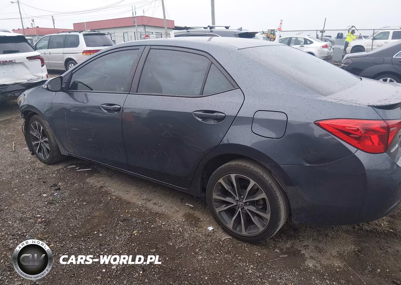 2017 Toyota Corolla Se VIN:2T1BURHE4HC762301 - 3