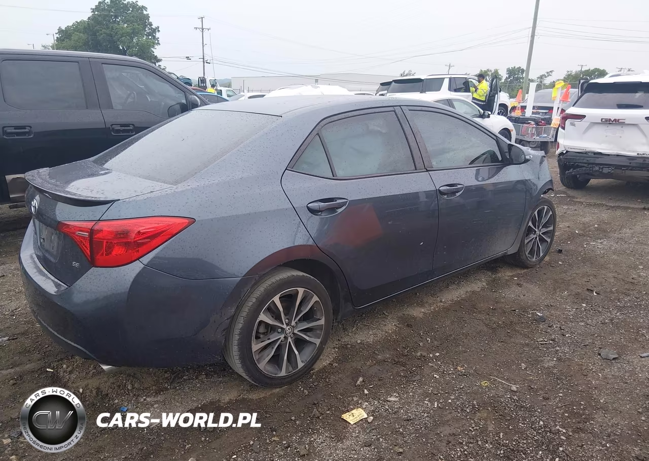2017 Toyota Corolla Se VIN:2T1BURHE4HC762301 - 4