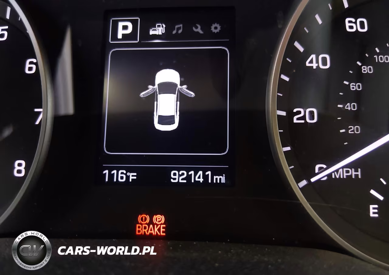 2018 Hyundai Elantra Sel VIN:5NPD84LF4JH356683 - 16