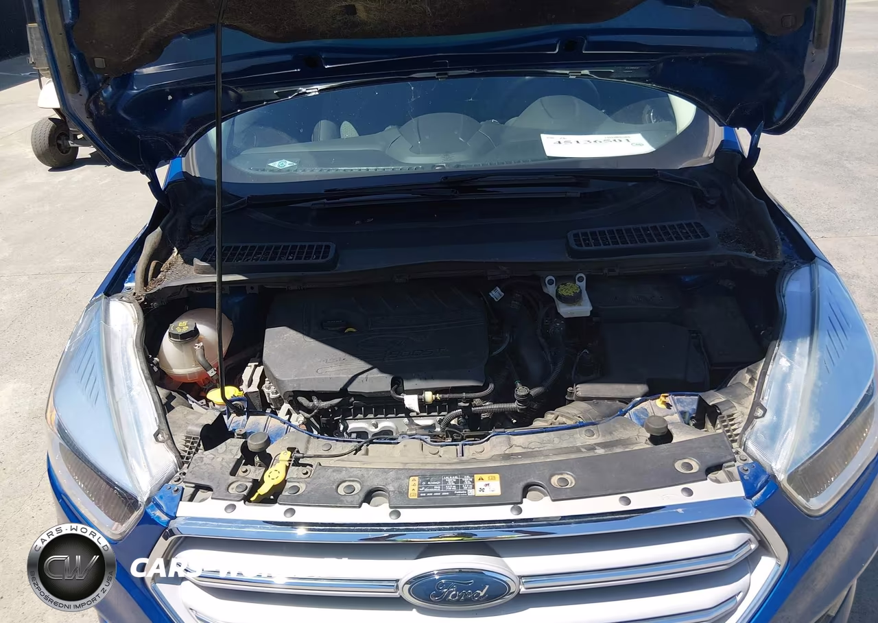 2018 Ford Escape Se VIN:1FMCU9GD3JUC38770 - 10