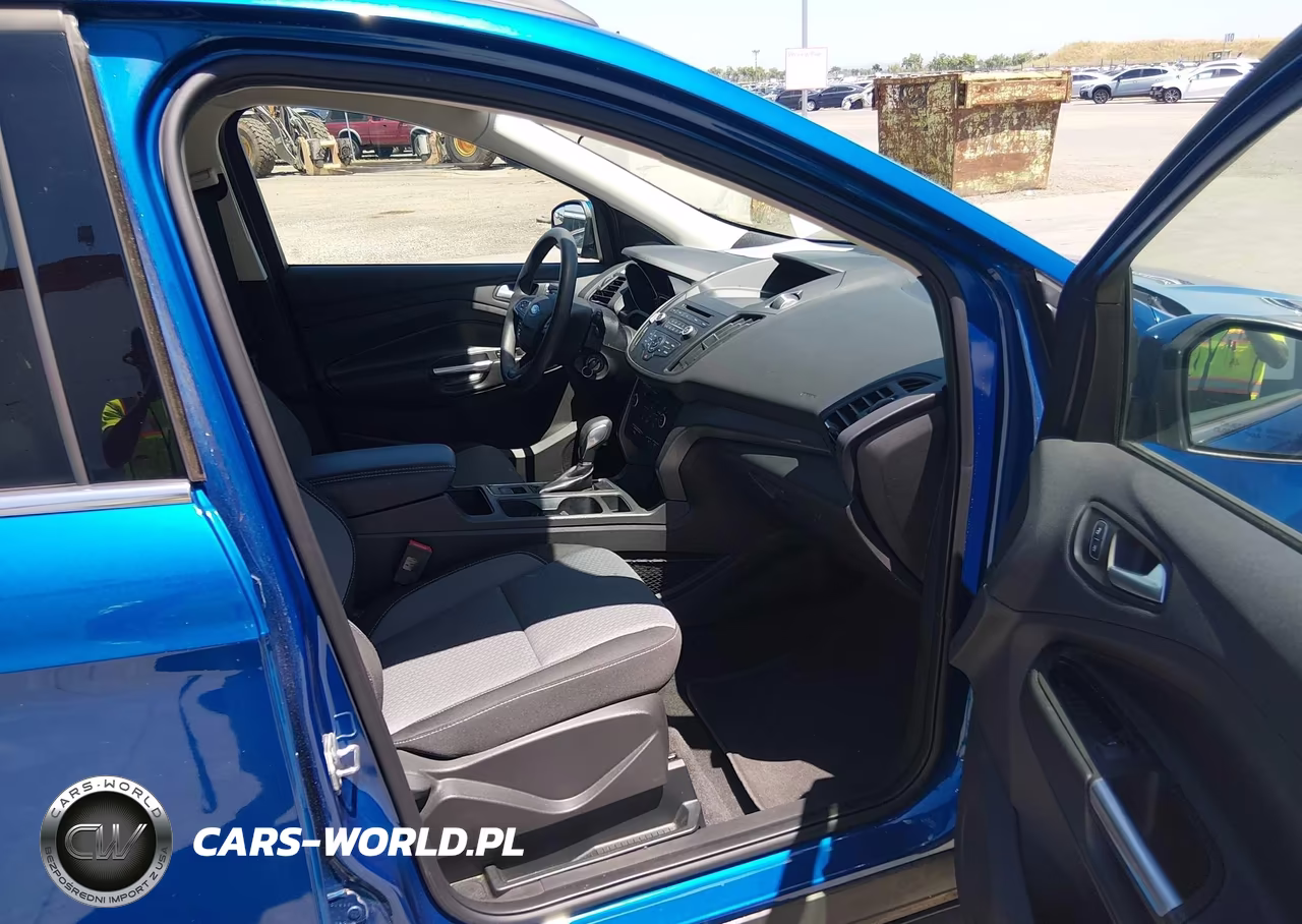 2018 Ford Escape Se VIN:1FMCU9GD3JUC38770 - 5
