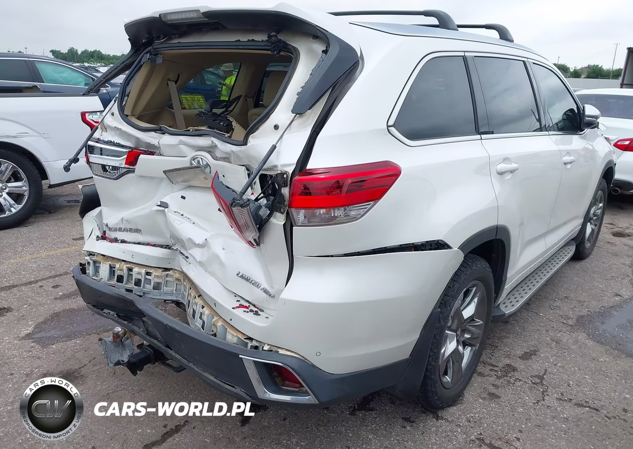 2019 Toyota Highlander Limited Platinum VIN:5TDDZRFHXKS710757 - 4