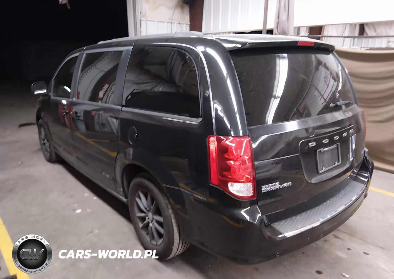 2013 Dodge Grand Caravan Sxt VIN:2C4RDGCG5DR718331 - 3