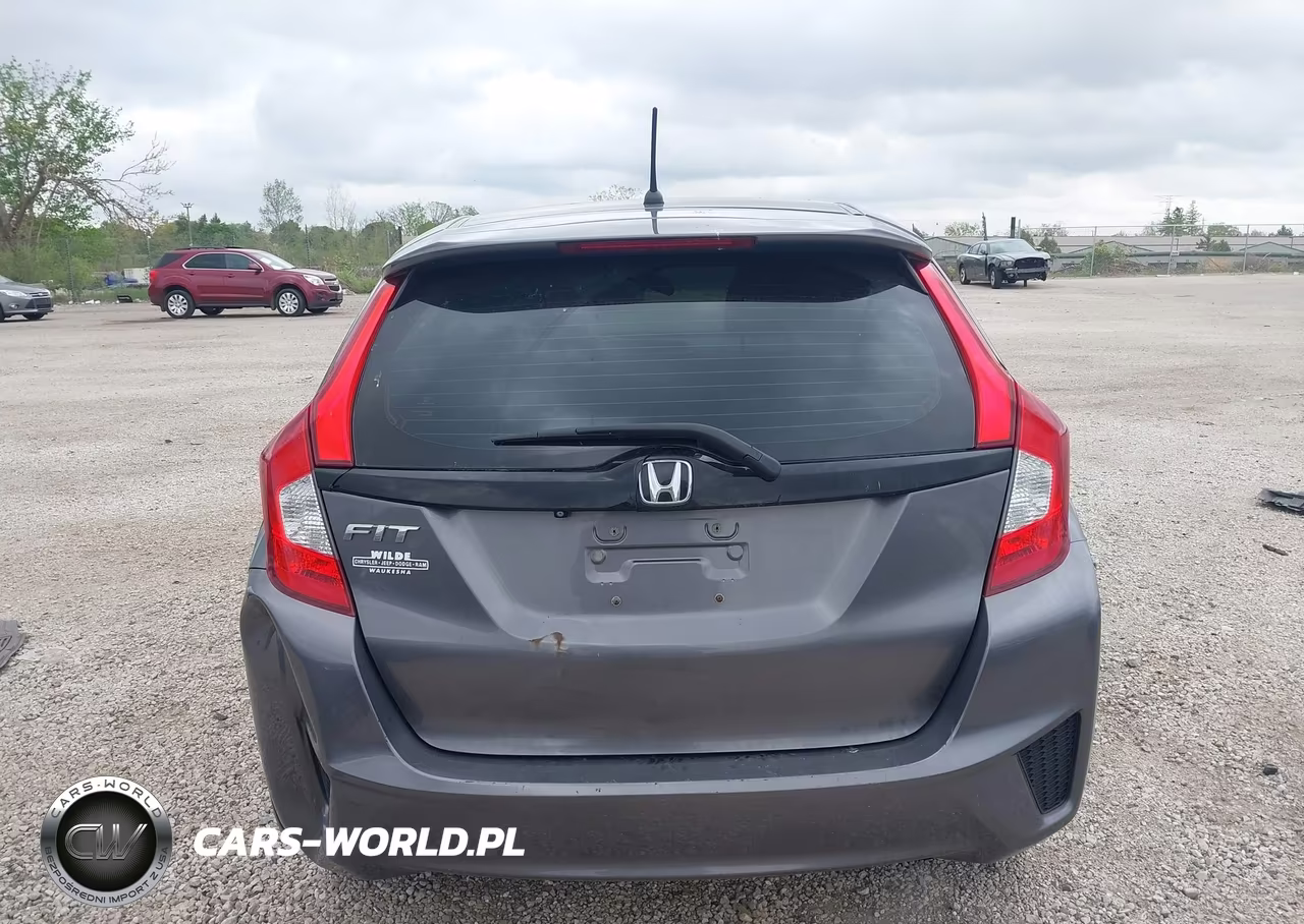 2015 Honda Fit Lx VIN:3HGGK5H56FM755506 - 16