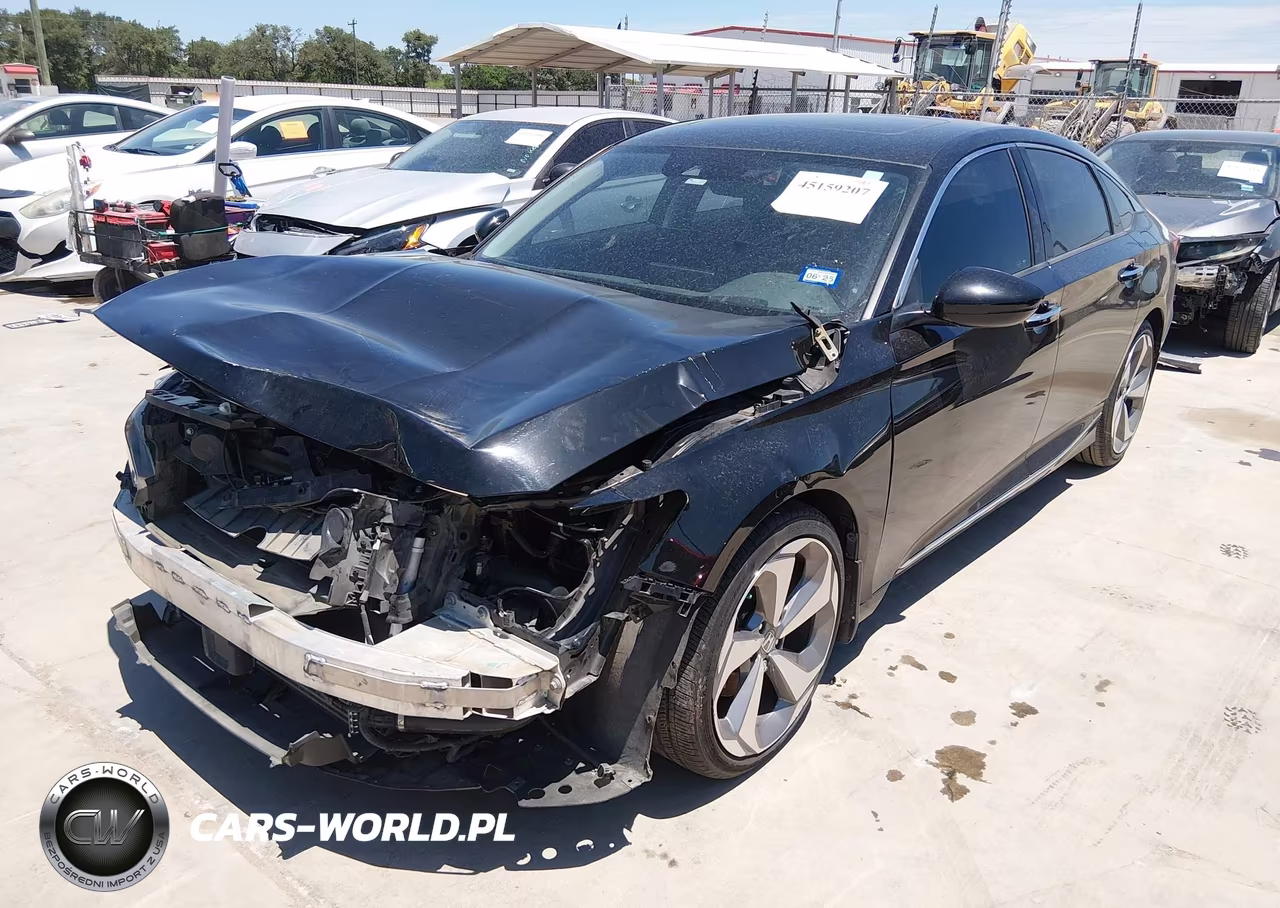 2018 Honda Accord Touring VIN:1HGCV1F92JA208369 - 2