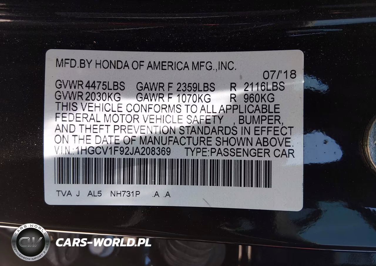 2018 Honda Accord Touring VIN:1HGCV1F92JA208369 - 9