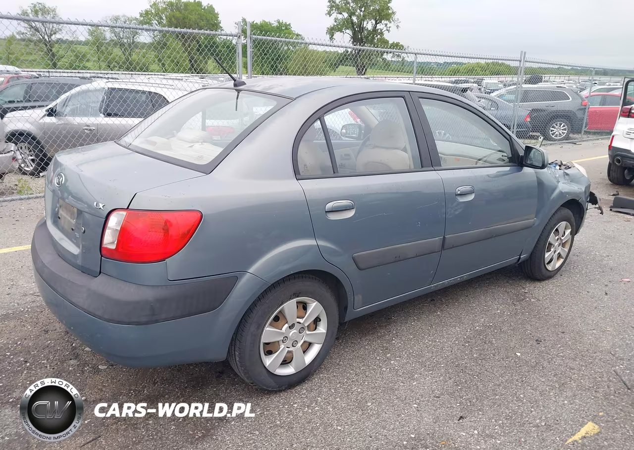 2007 Kia Rio Lx VIN:KNADE123876267830 - 4