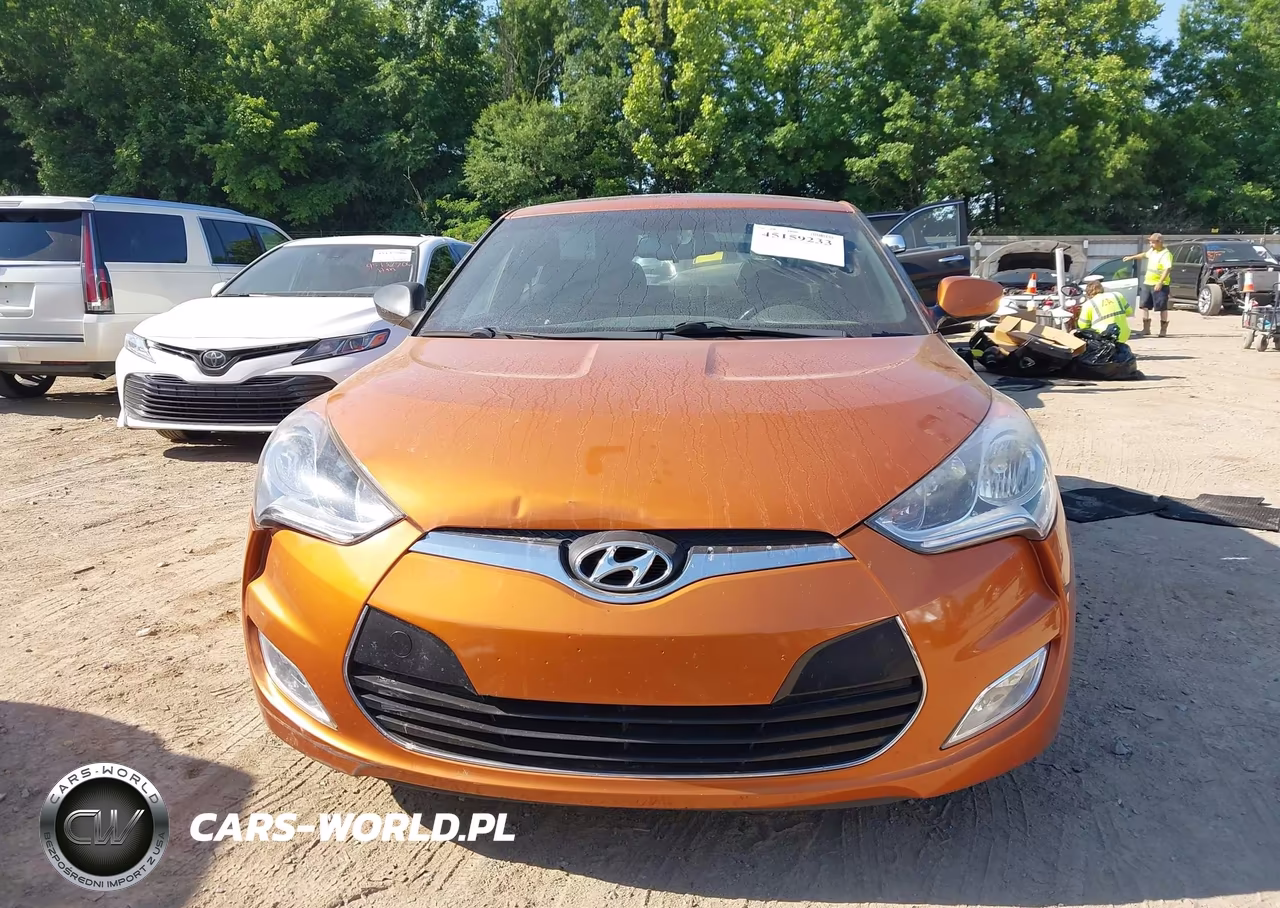 2016 Hyundai Veloster VIN:KMHTC6AD0GU278761 - 12