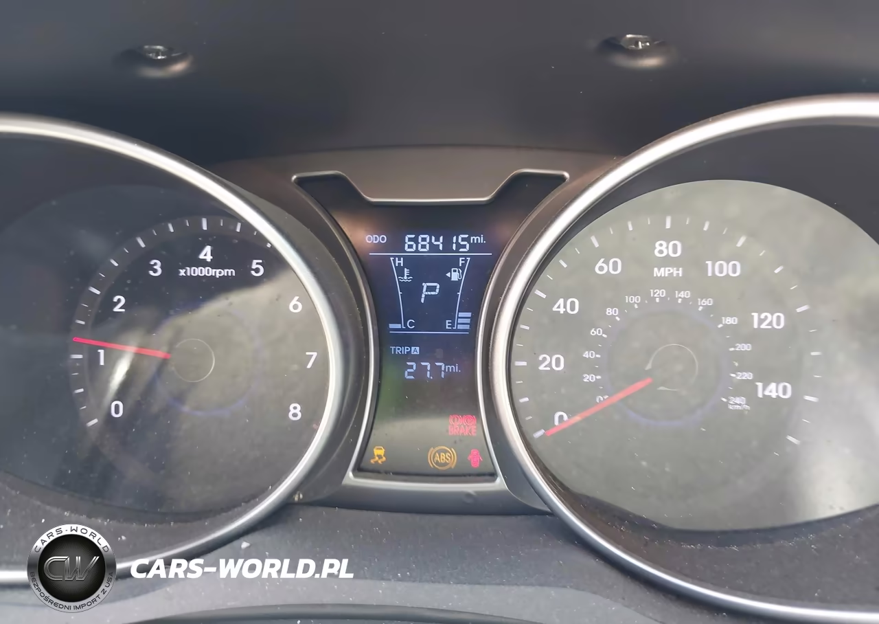 2016 Hyundai Veloster VIN:KMHTC6AD0GU278761 - 7