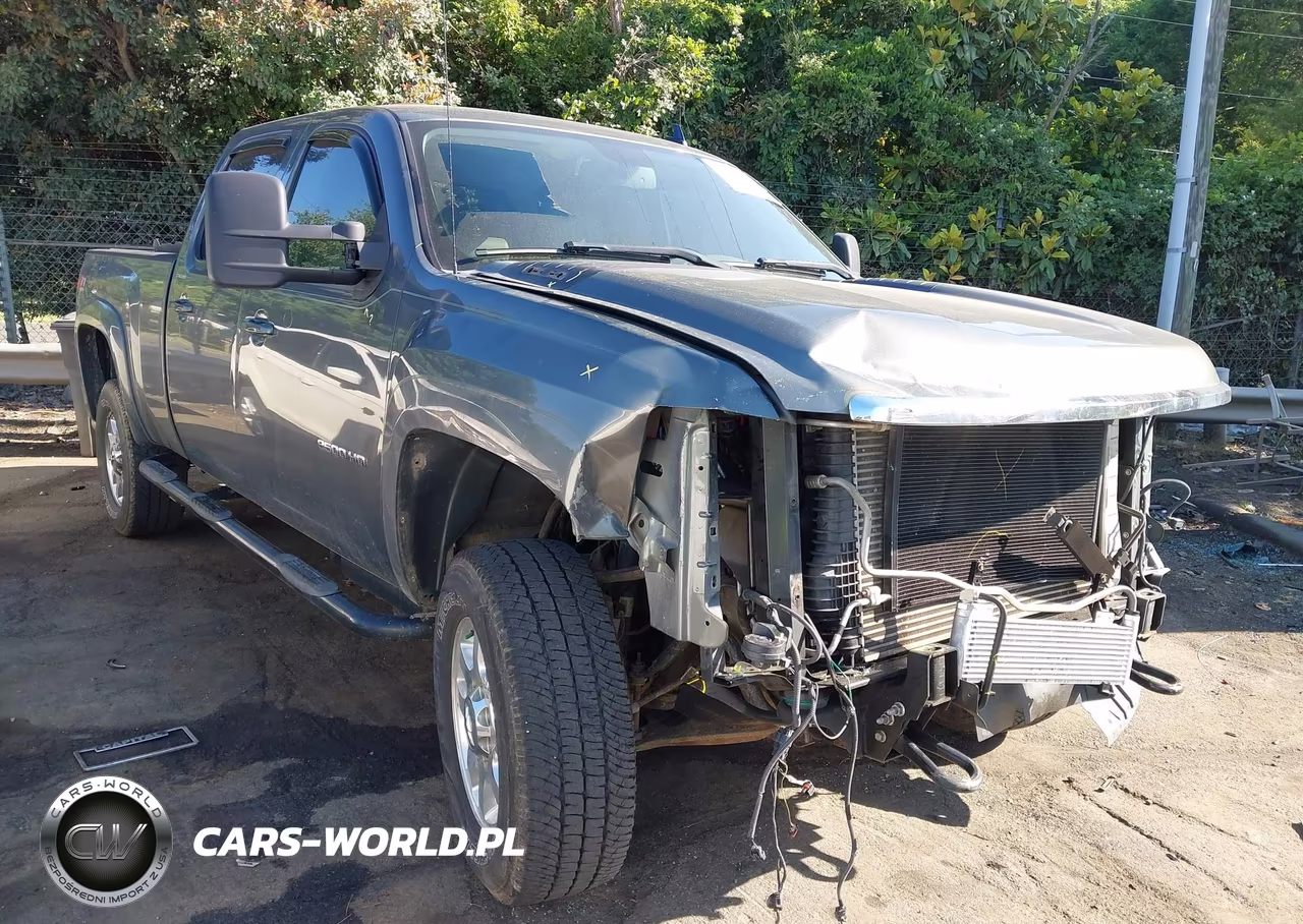 2011 Chevrolet Silverado 2500Hd Ltz – zdjęcie 1 z 17
