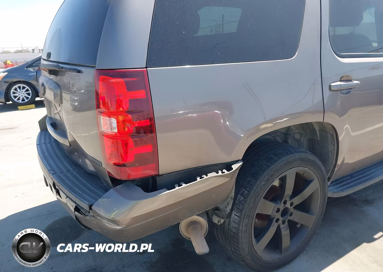 2011 Chevrolet Tahoe Ls VIN:1GNSCAE00BR392515 - 6