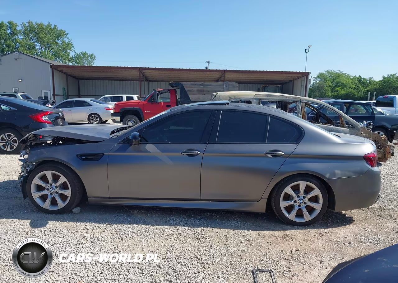 2013 BMW M5 VIN:WBSFV9C52DC773136 - 15