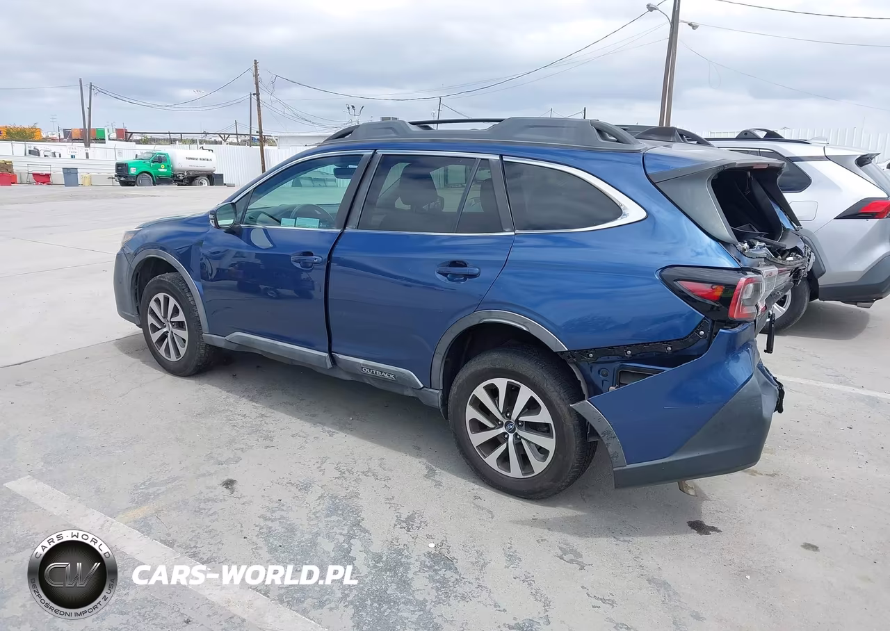 2020 Subaru Outback Premium VIN:4S4BTAEC3L3124903 - 3