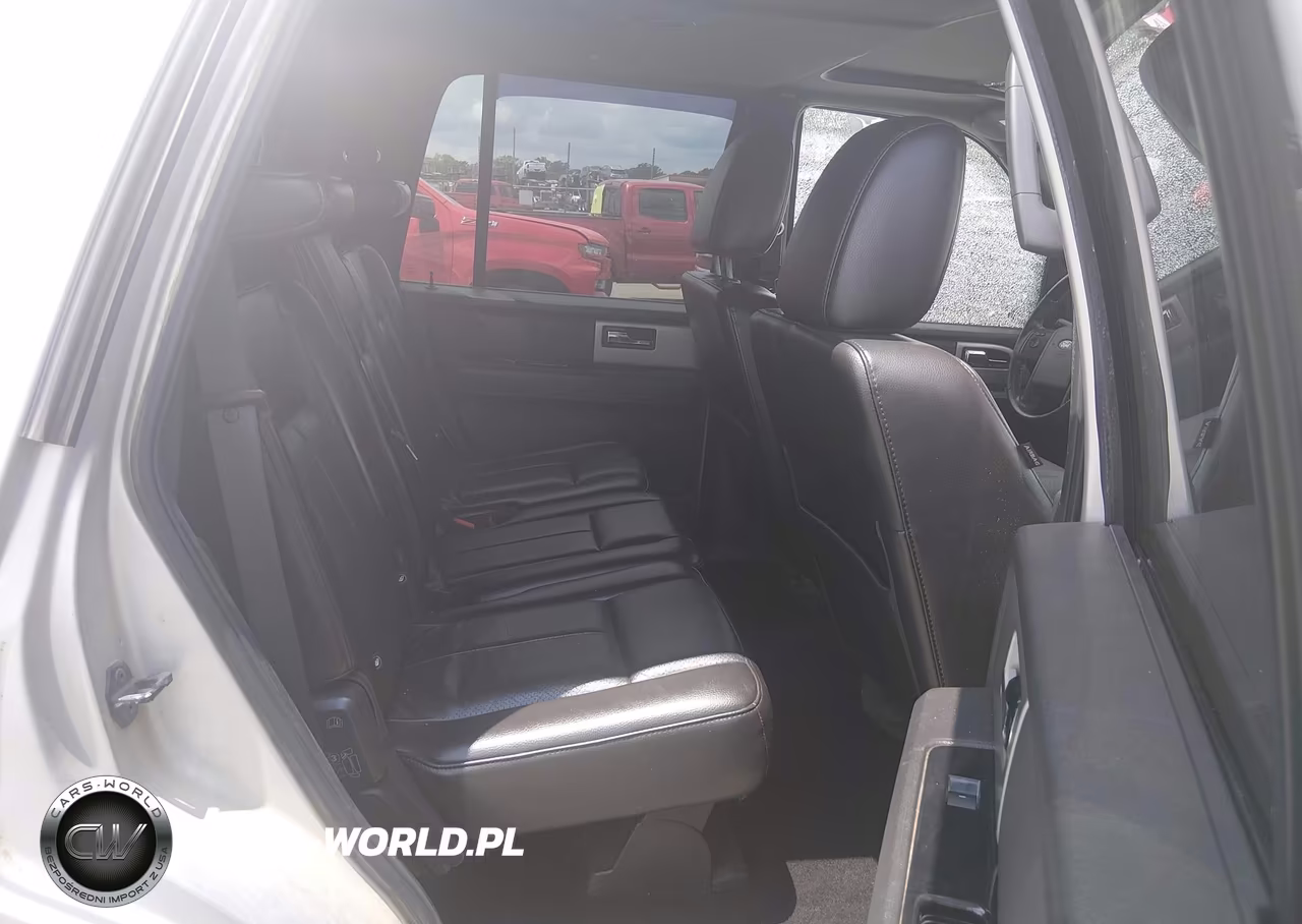 2013 Ford Expedition Limited VIN:1FMJU2A58DEF19350 - 8