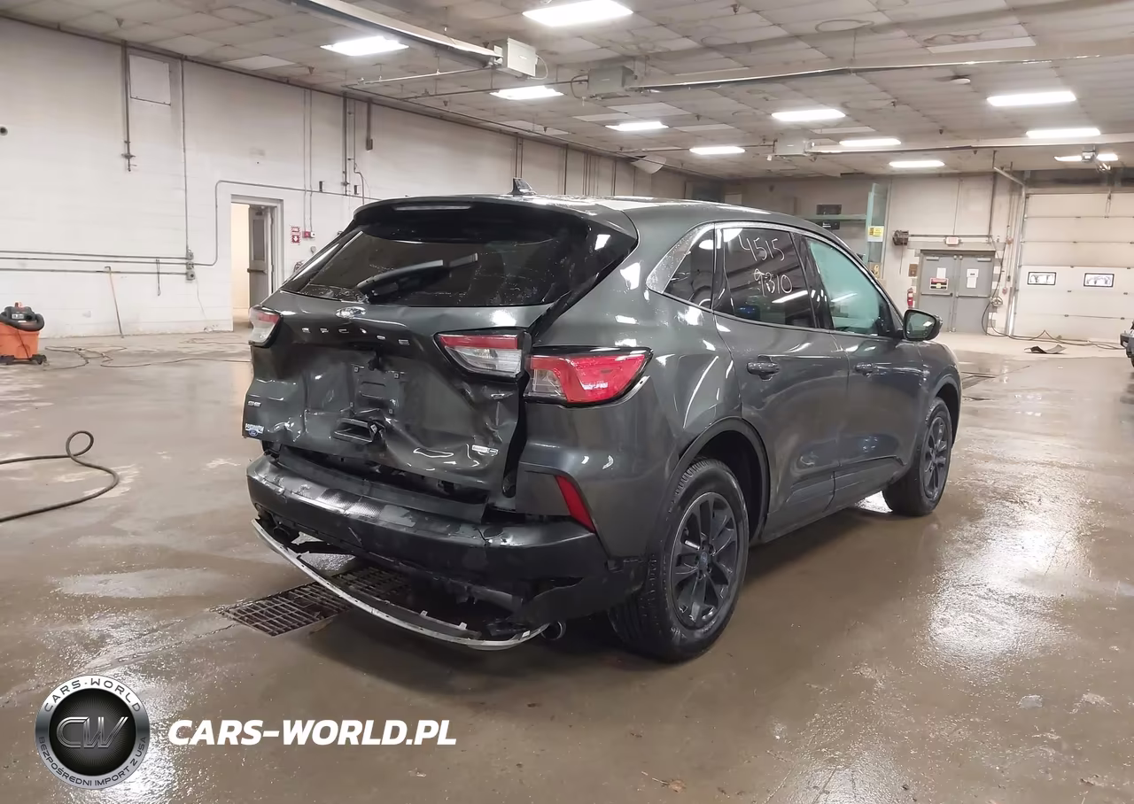 2020 Ford Escape Se VIN:1FMCU9G67LUC28019 - 4