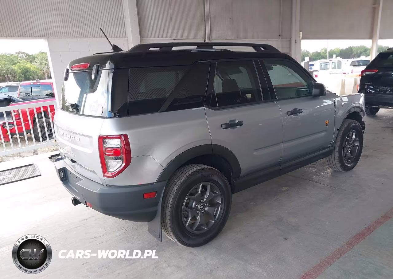 2021 Ford Bronco Sport Badlands VIN:3FMCR9D9XMRA65388 - 4
