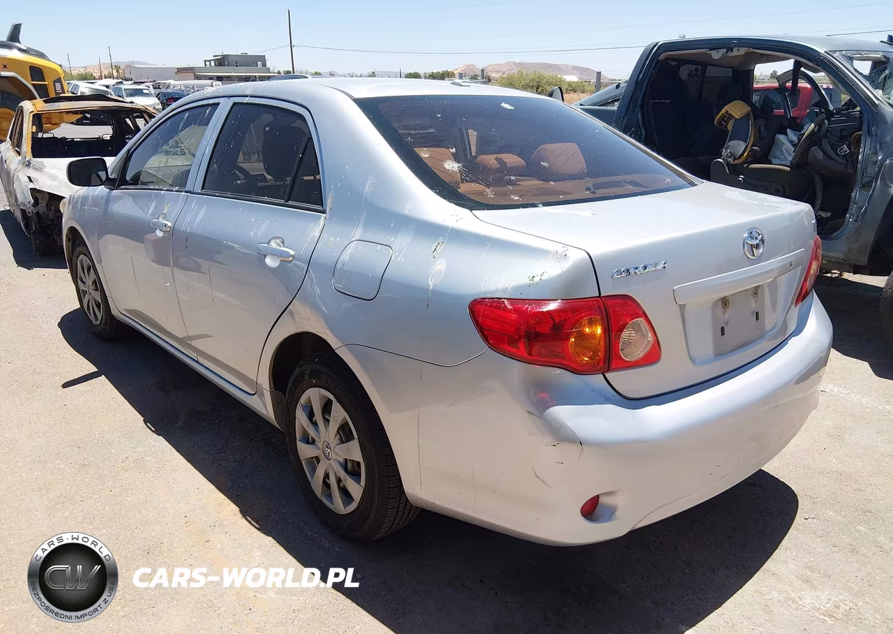 2010 Toyota Corolla Le VIN:JTDBU4EE8AJ075727 - 3