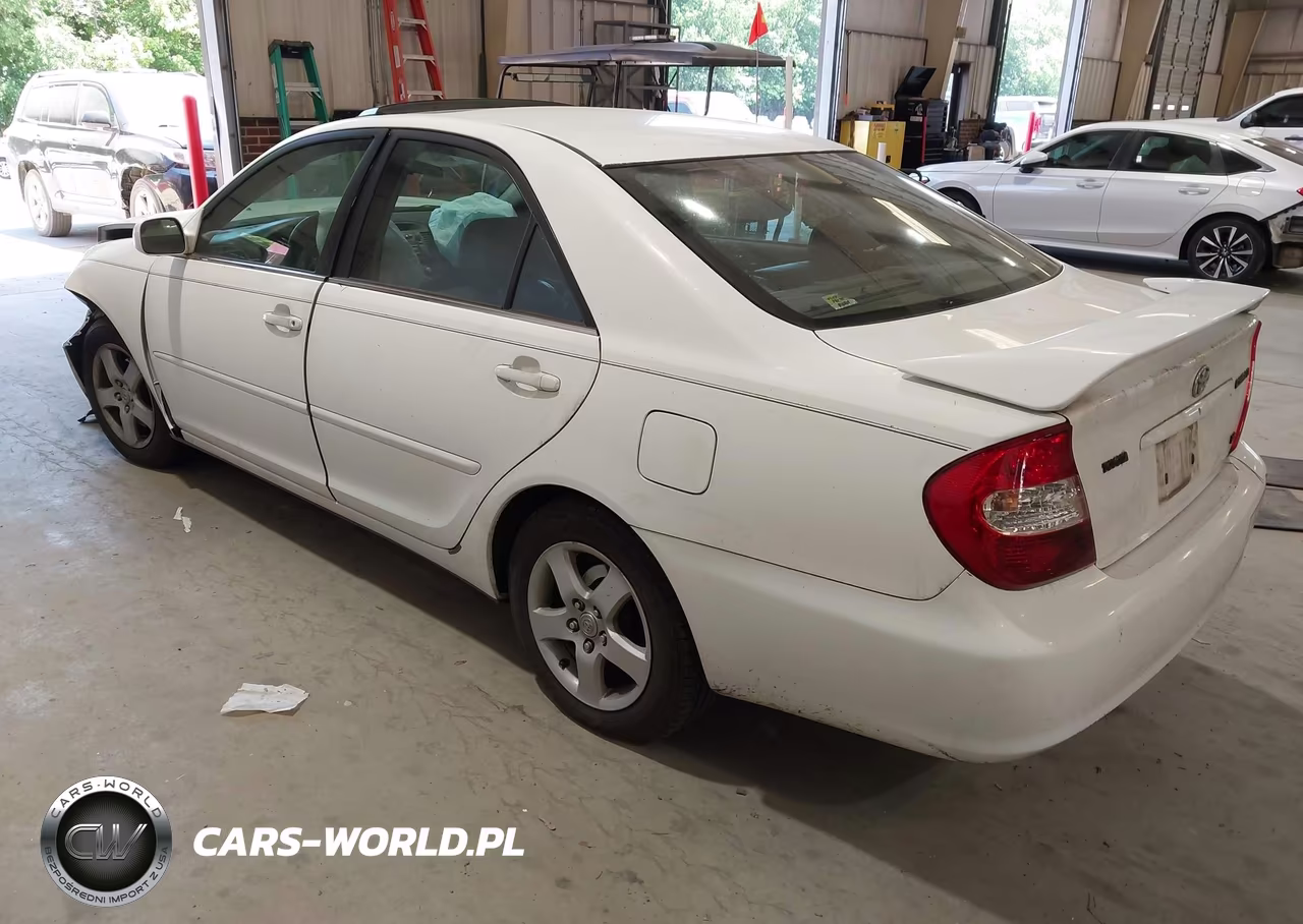 2003 Toyota Camry Se V6 VIN:4T1BF32K43U046401 - 3