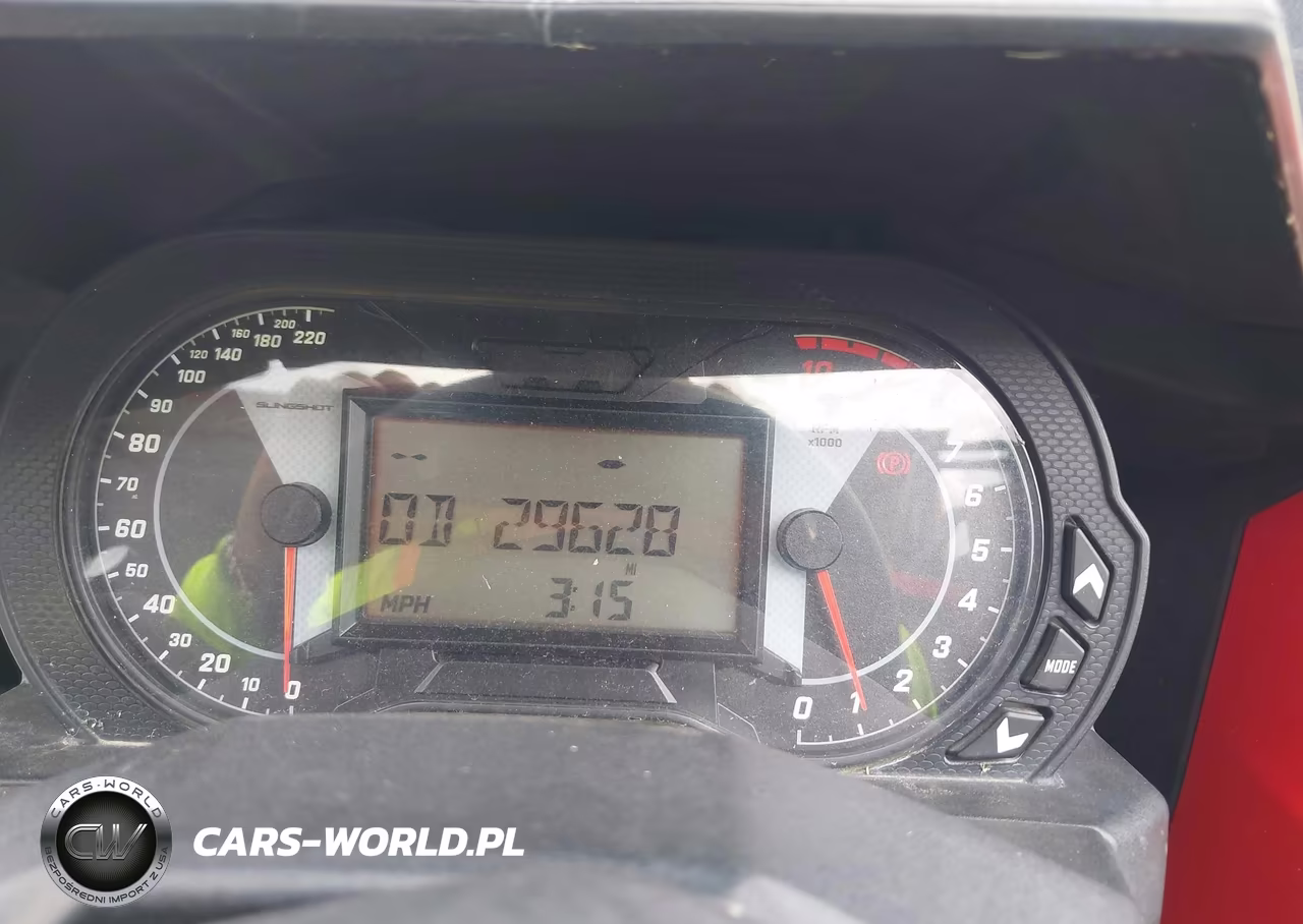 2020 Polaris Slingshot Sl VIN:57XAAPHD4L8138025 - 7