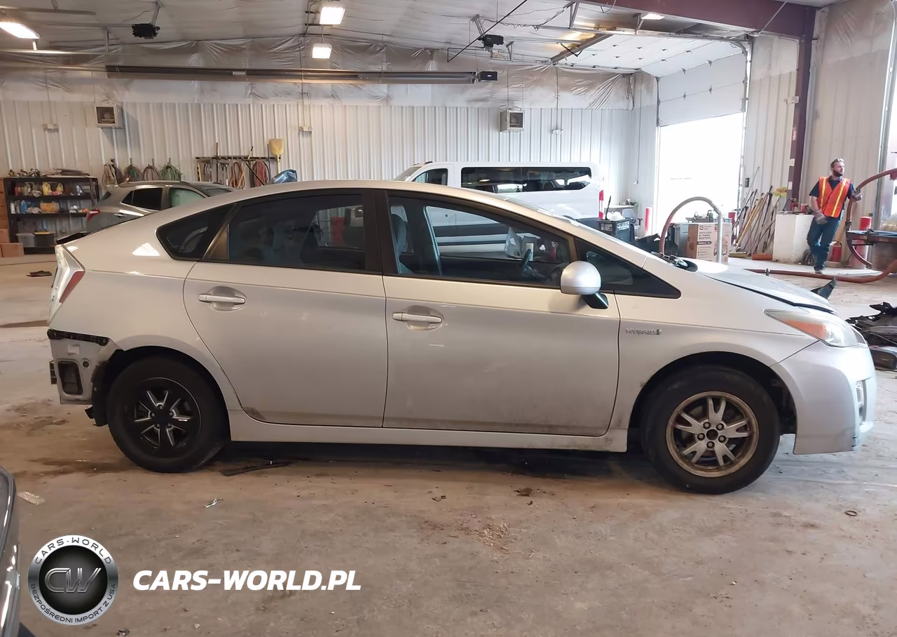 2010 Toyota Prius Iii VIN:JTDKN3DU0A1306586 - 13