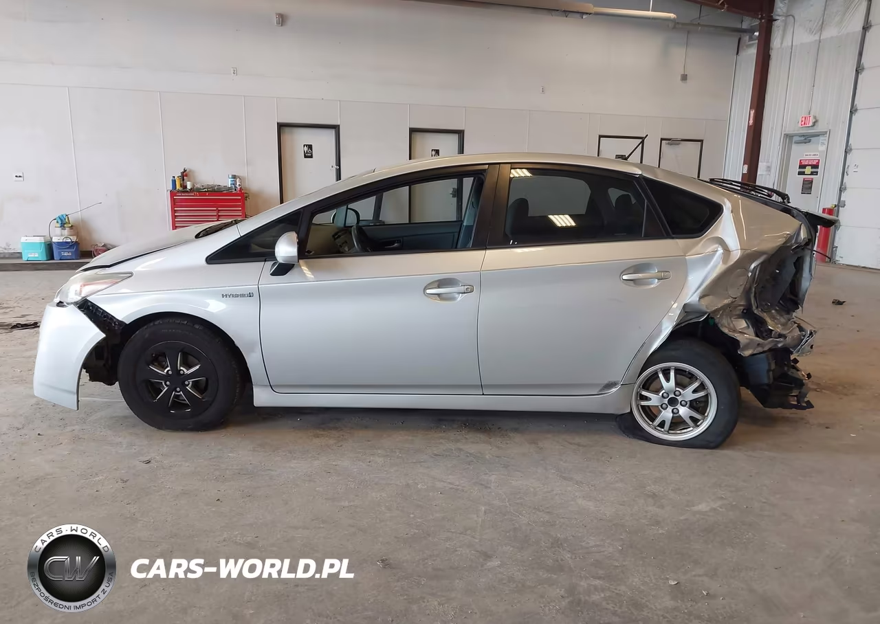 2010 Toyota Prius Iii VIN:JTDKN3DU0A1306586 - 14
