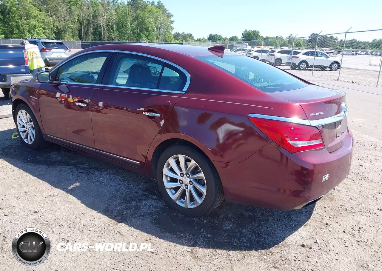 2015 Buick Lacrosse Leather VIN:1G4GB5G31FF267171 - 3