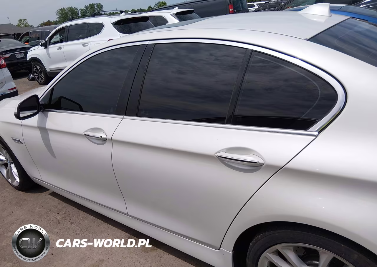 2016 BMW 535I xDrive VIN:WBA5B3C50GG257005 - 14