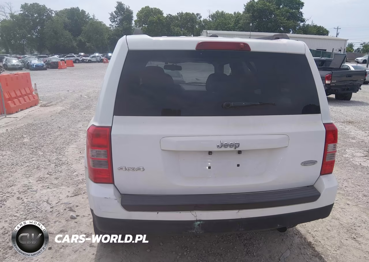 2013 Jeep Patriot Latitude VIN:1C4NJRFB8DD114701 - 15