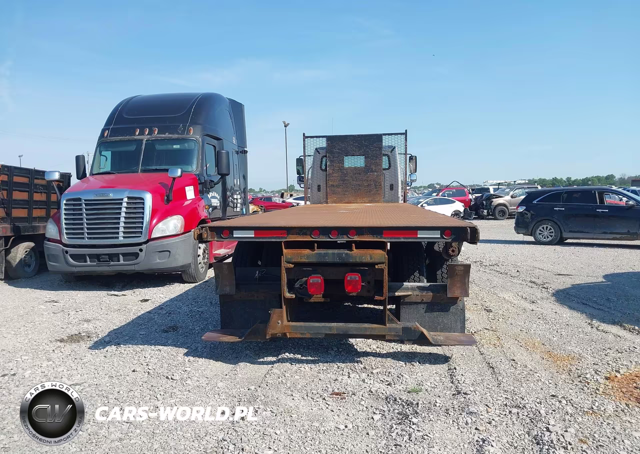 2016 Freightliner M2 106 Medium Duty VIN:1FVHCYCY5GHHB6238 - 17