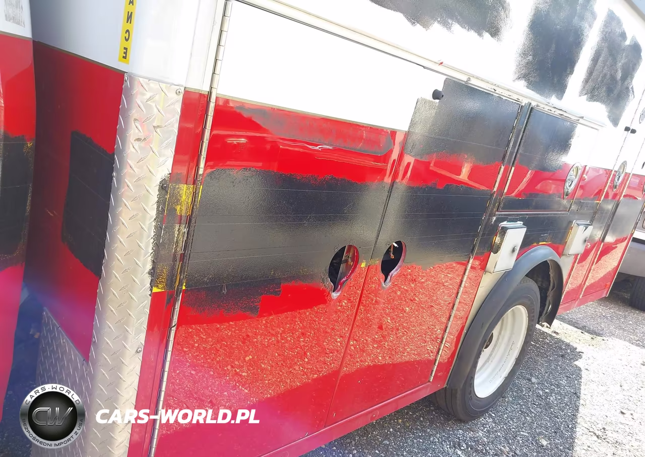 2017 Ford F-550 Chassis Xlt VIN:1FD0X5HT0HEF40286 - 11