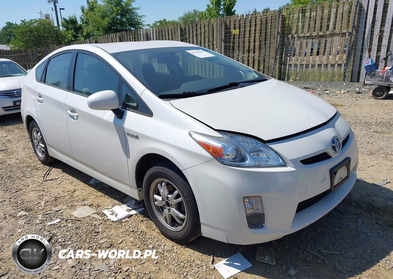 2011 Toyota Prius Two – zdjęcie 1 z 16