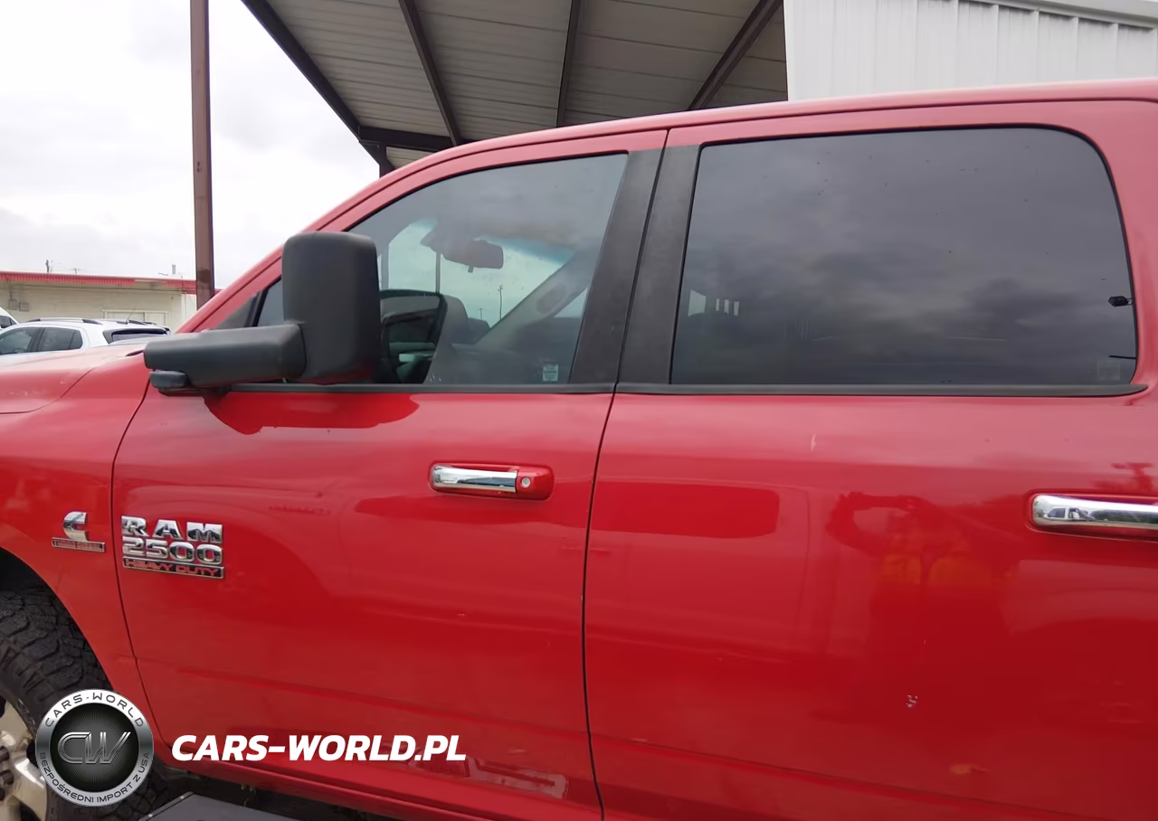 2015 Ram 2500 Lone Star VIN:3C6UR5DL5FG516469 - 14