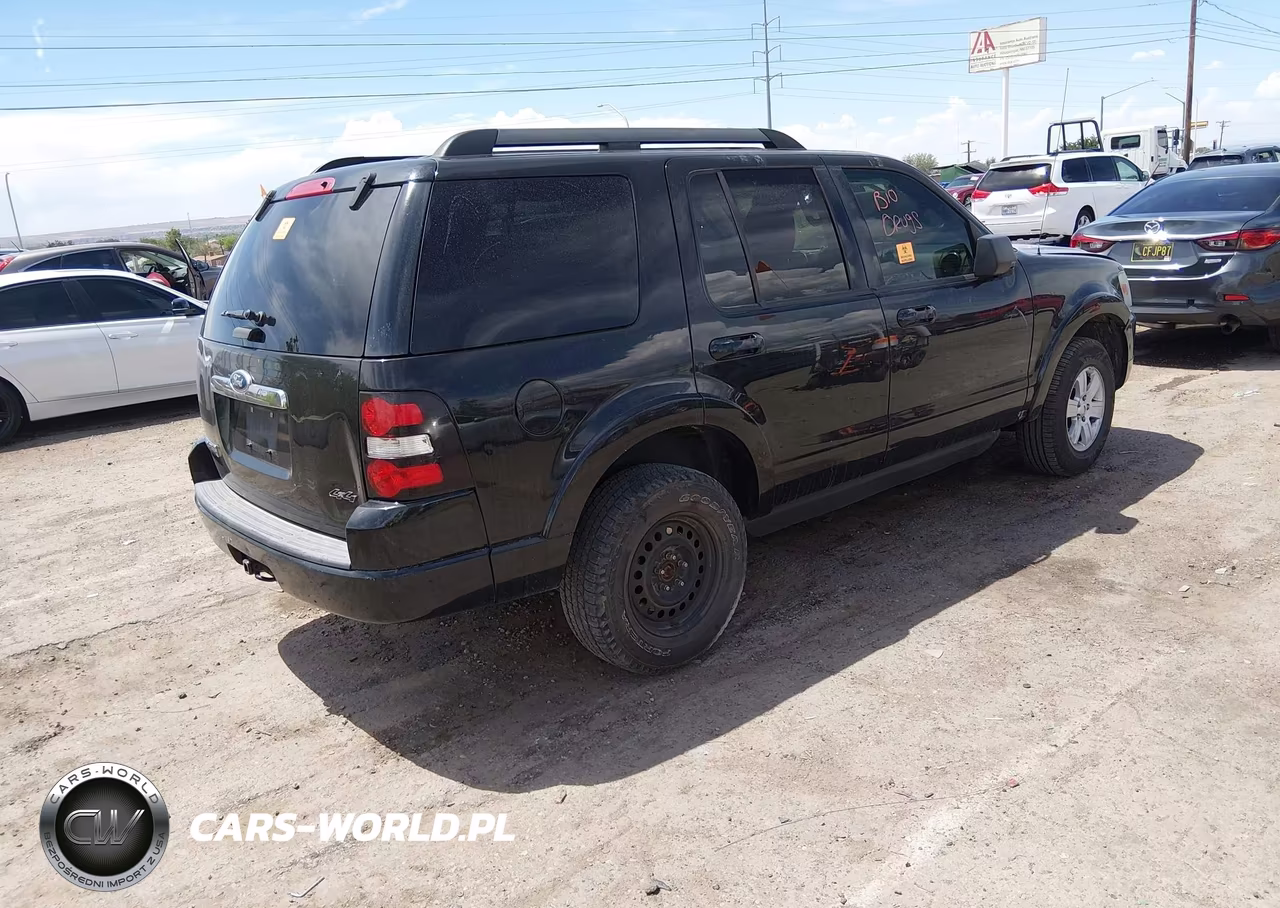 2010 Ford Explorer Xlt VIN:1FMEU7DE7AUB03608 - 4