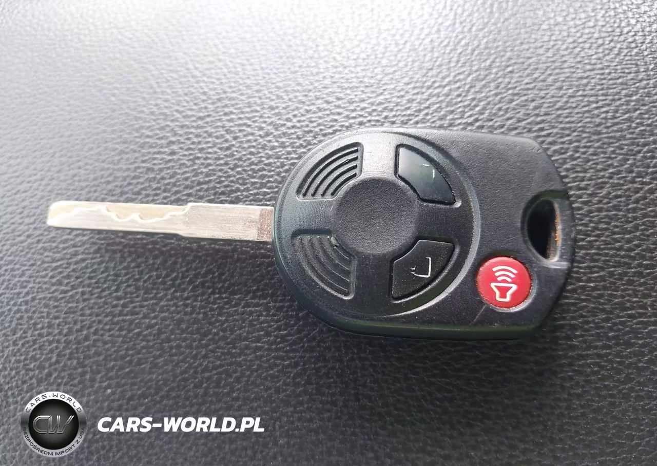 2019 Ford Escape S VIN:1FMCU0F74KUB95310 - 11