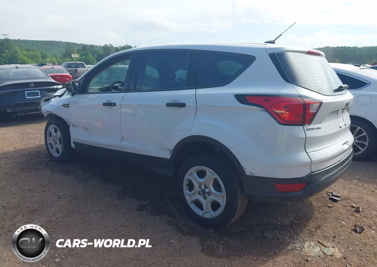 2019 Ford Escape S VIN:1FMCU0F74KUB95310 - 3