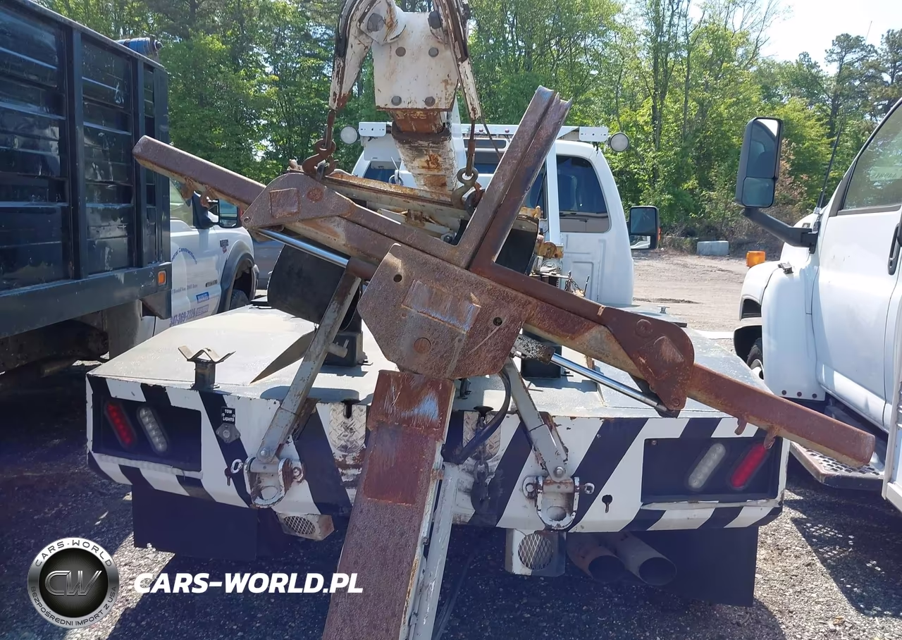 2015 Ford F-550 Chassis Xl VIN:1FDUF5HT0FEB04992 - 15