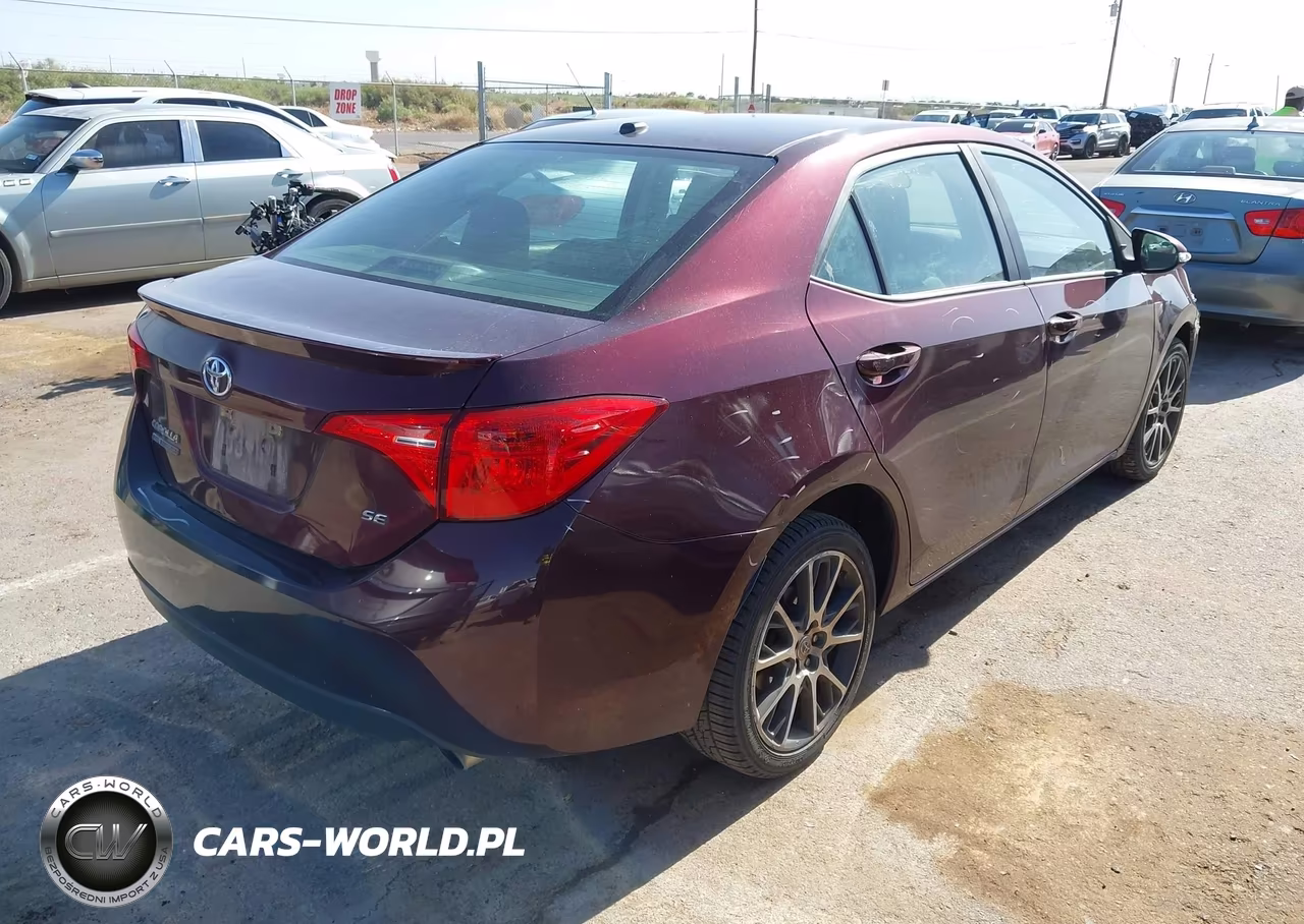 2017 Toyota Corolla Se Special Edition VIN:5YFBURHE4HP594899 - 4