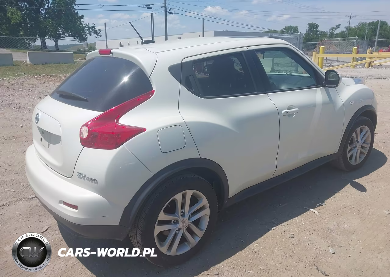 2011 Nissan Juke Sv VIN:JN8AF5MVXBT012636 - 4