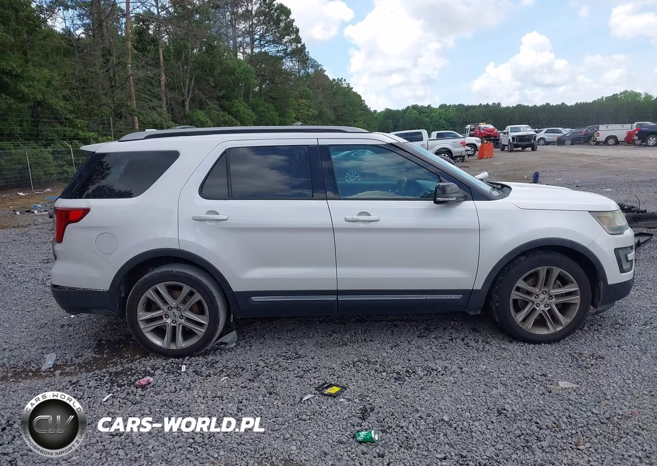 2016 Ford Explorer Xlt VIN:1FM5K7D83GGB31137 - 13