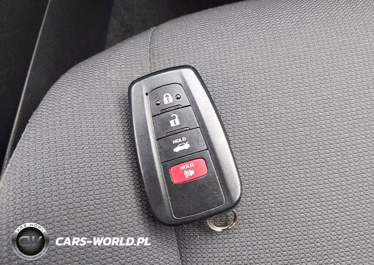2020 Toyota Corolla Hybrid Le VIN:JTDEBRBE3LJ023378 - 11
