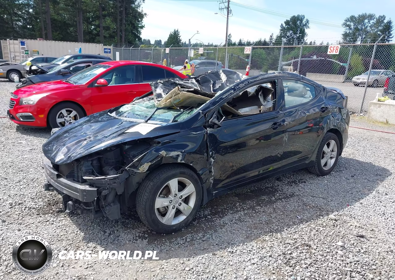 HYUNDAI ELANTRA GL VIN:KMHDH4AE3DU955901 - 2