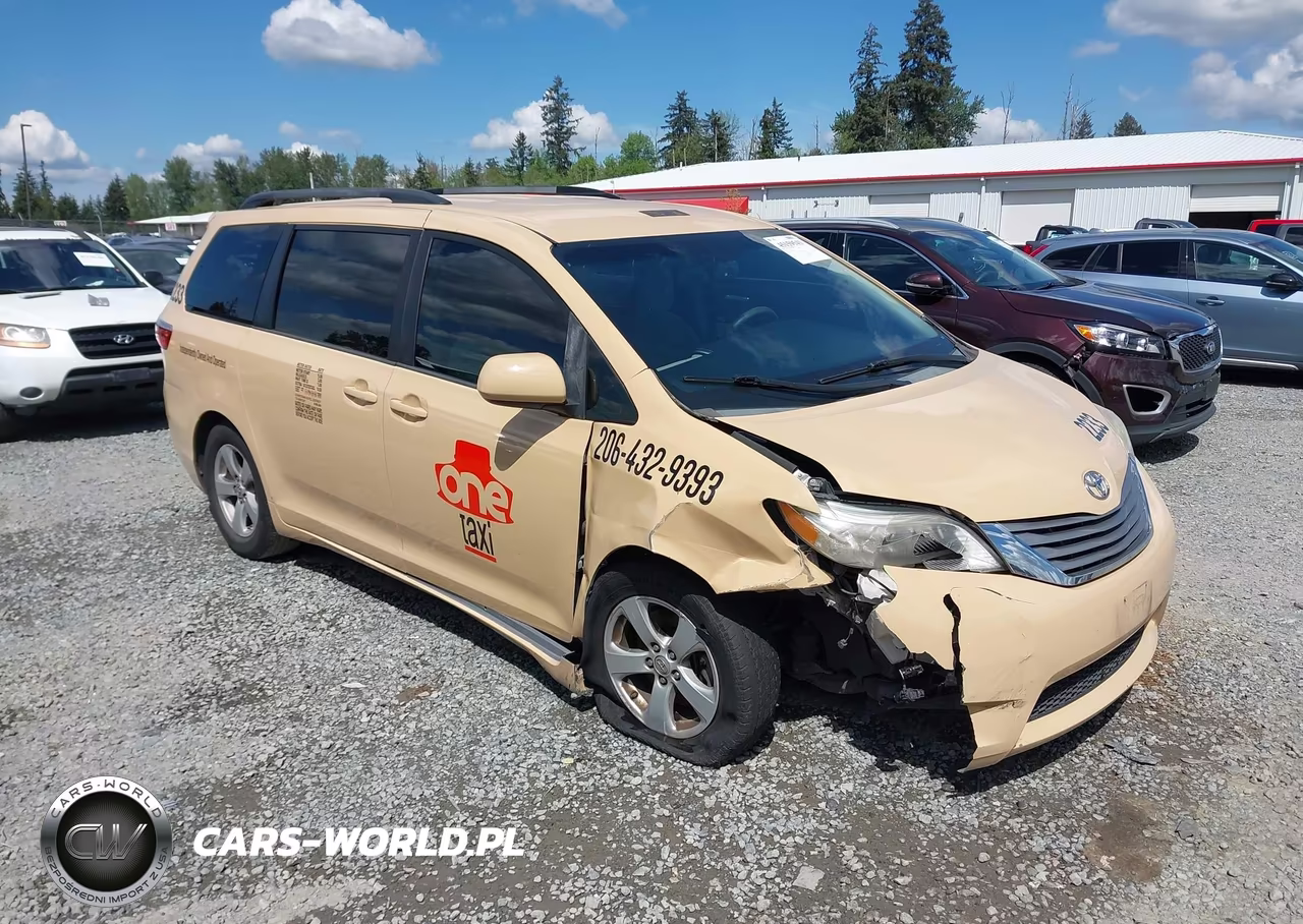 2015 Toyota Sienna Le 8 Passenger – zdjęcie 1 z 19