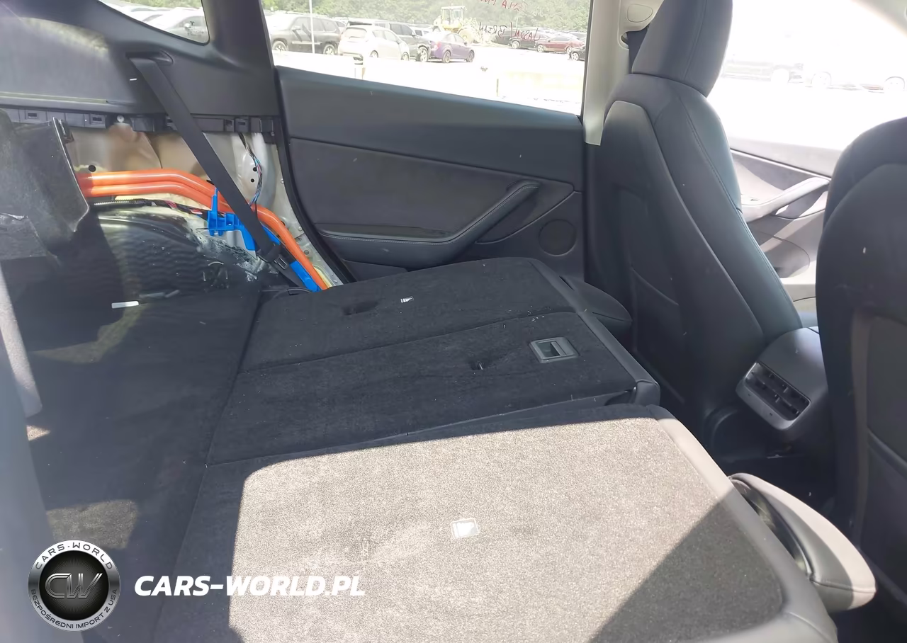 2022 Tesla Model Y Long Range Dual Motor All-Wheel Drive VIN:7SAYGDEE5NA009523 - 8
